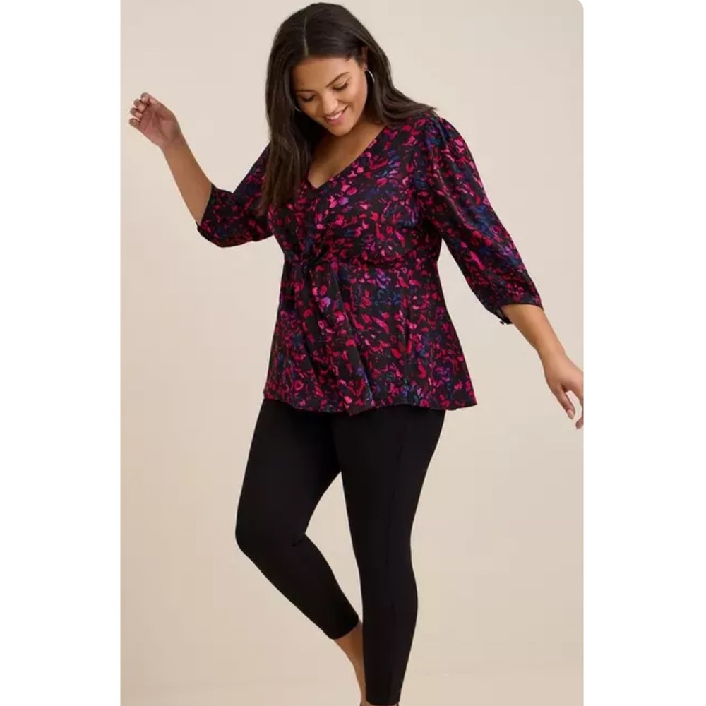 Torrid Women's Colorful Print Twist Front Peplum Top Blouse Women Size 3X